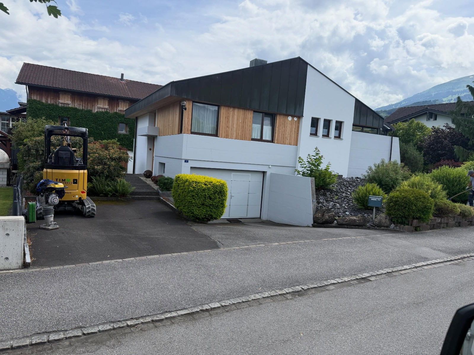 Gartenanlage bei einem Wohnhaus